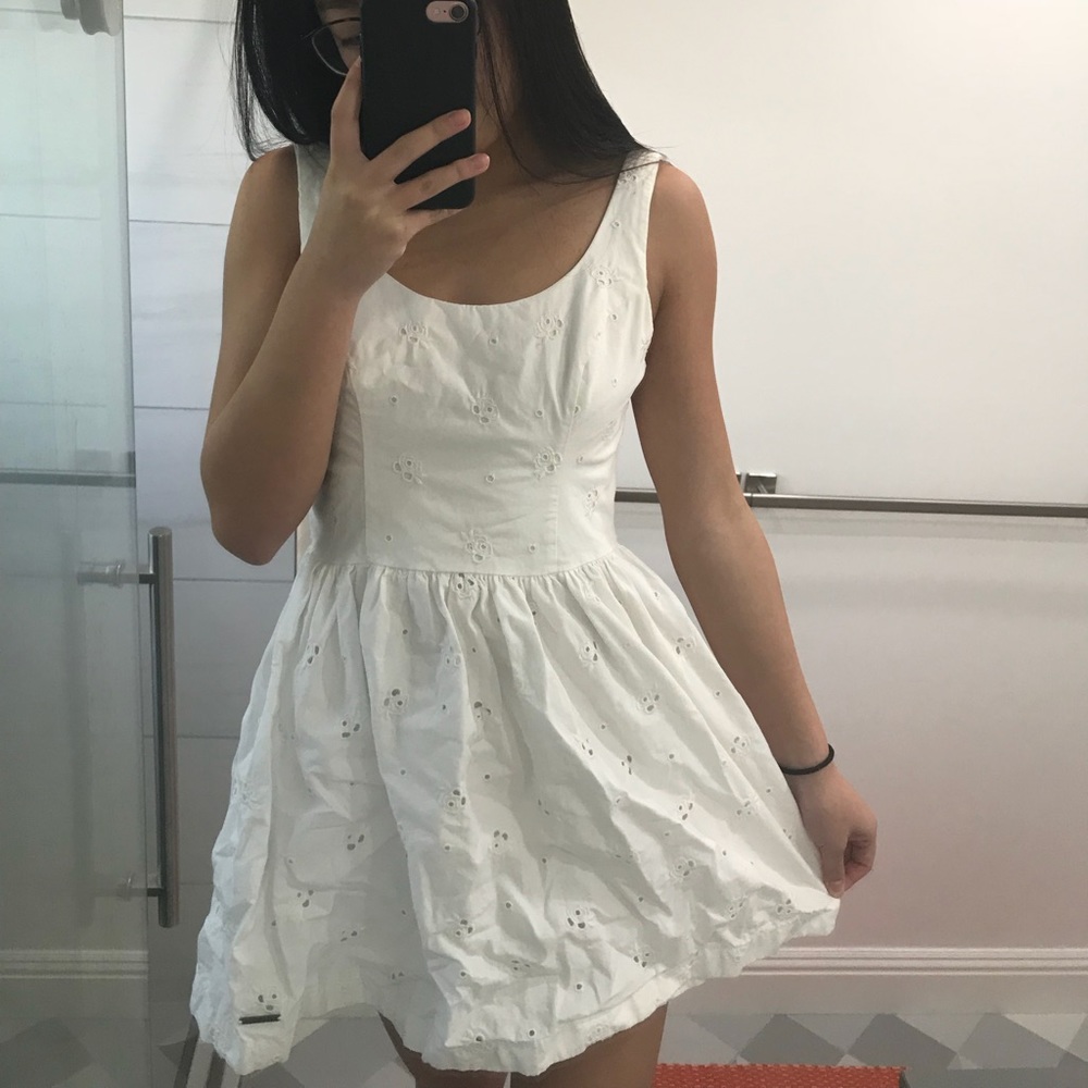 $13 A&F White dress